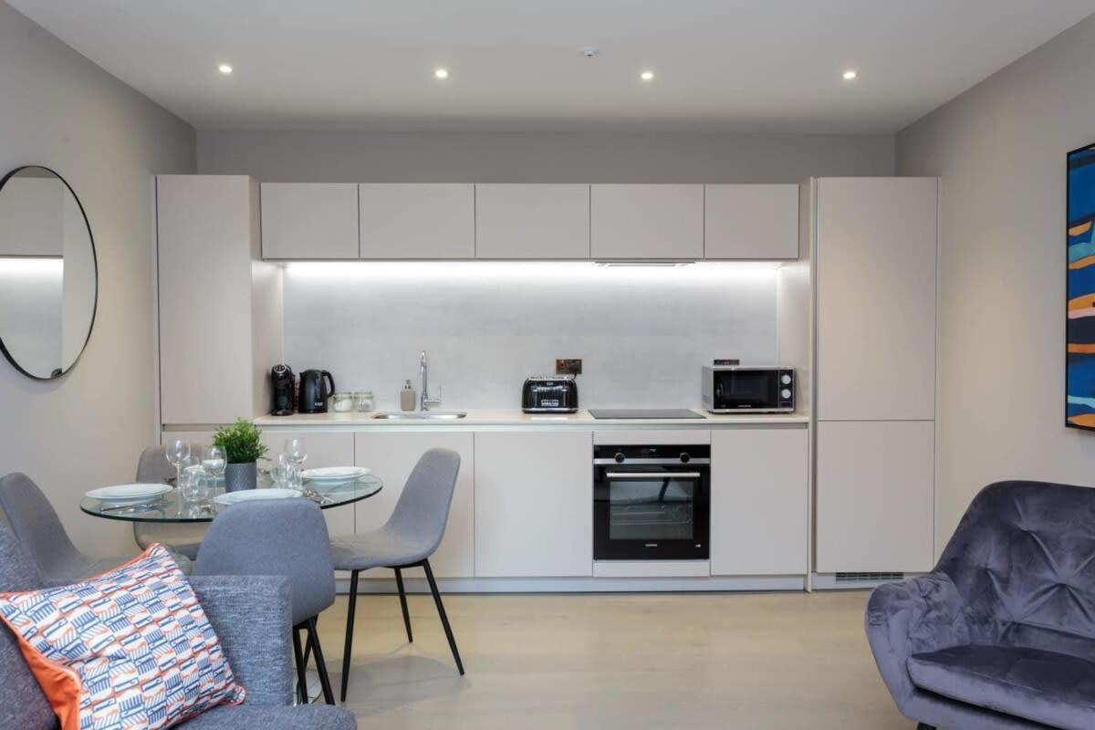 Dragon Suites - Edinburgh City Centre 2 Bed Apartment Exterior photo